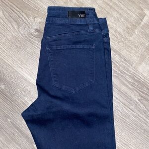 YMI Navy Blue Midi straight Leg Jeans size 7